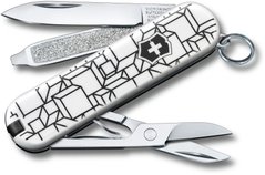 Складной нож Victorinox CLASSIC LE "Cubic Illusion" 58мм/1сл/7функ/цветн/чехол /ножн Vx06223.L2105