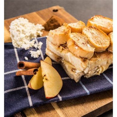 Хлібний пудинг з яблуками та корицею Adventure Menu Bread pudding with apples and cinnamon (AM 621)